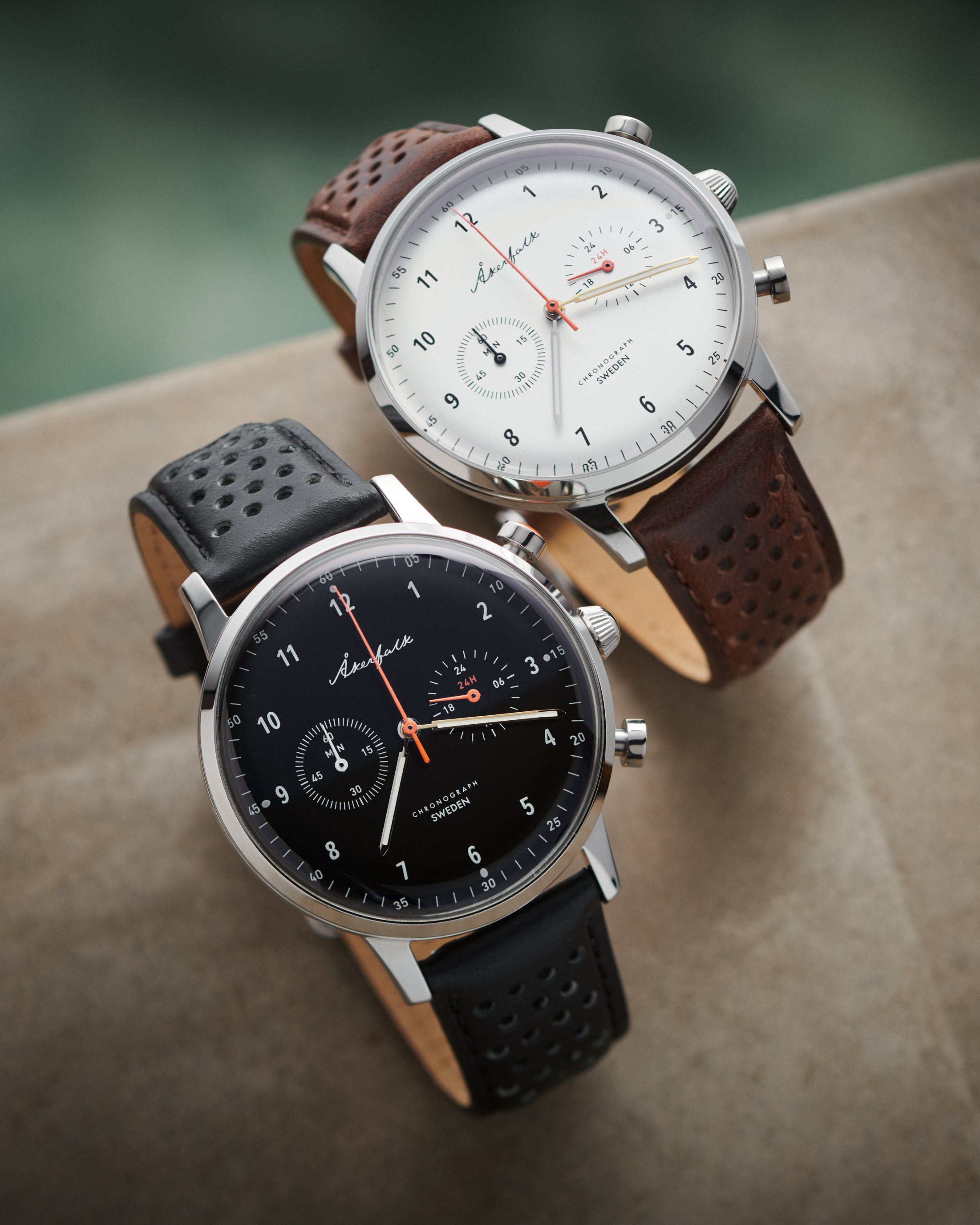 【Chronograph】クロノグラフ Silver×Black・Black Leather / シルバー×ブラック・ブラック レザー ストラップ